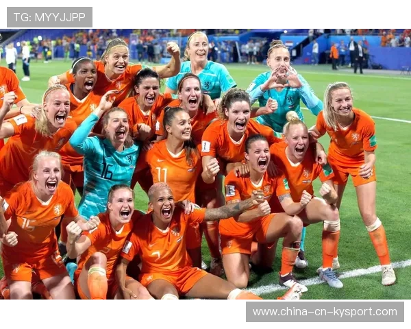 荷兰女足在预选赛中与德国队激战,荷兰女足比赛视频 荷兰女足在预选赛中与德国队激战,荷兰女足比赛视频